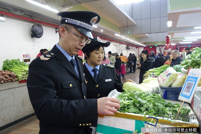 东城食药监局开展春节食品安全集中抽检